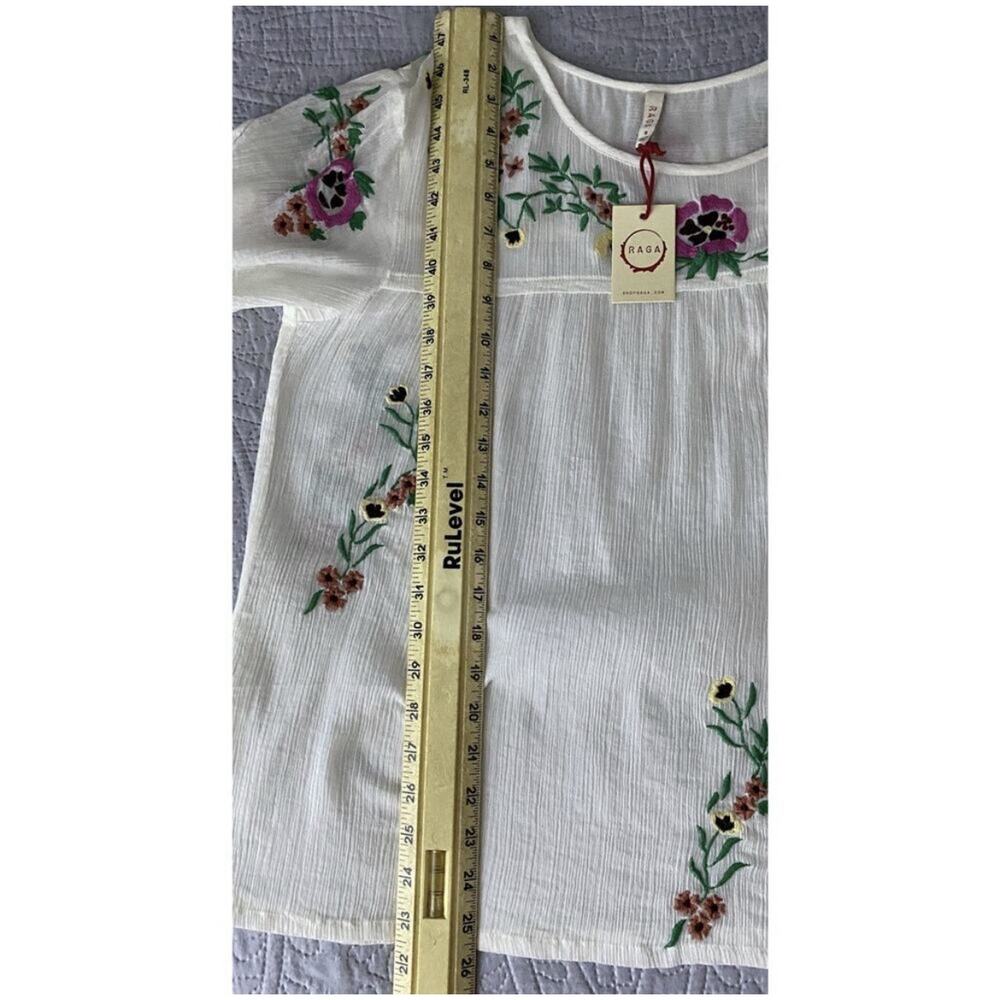 NWT RAGA Embroidered Boho Peasant Top White Floral Gauze Anthropologie Style S - Picture 10 of 10